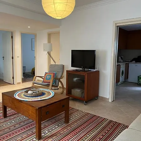 아파트 A Casa Do Patio